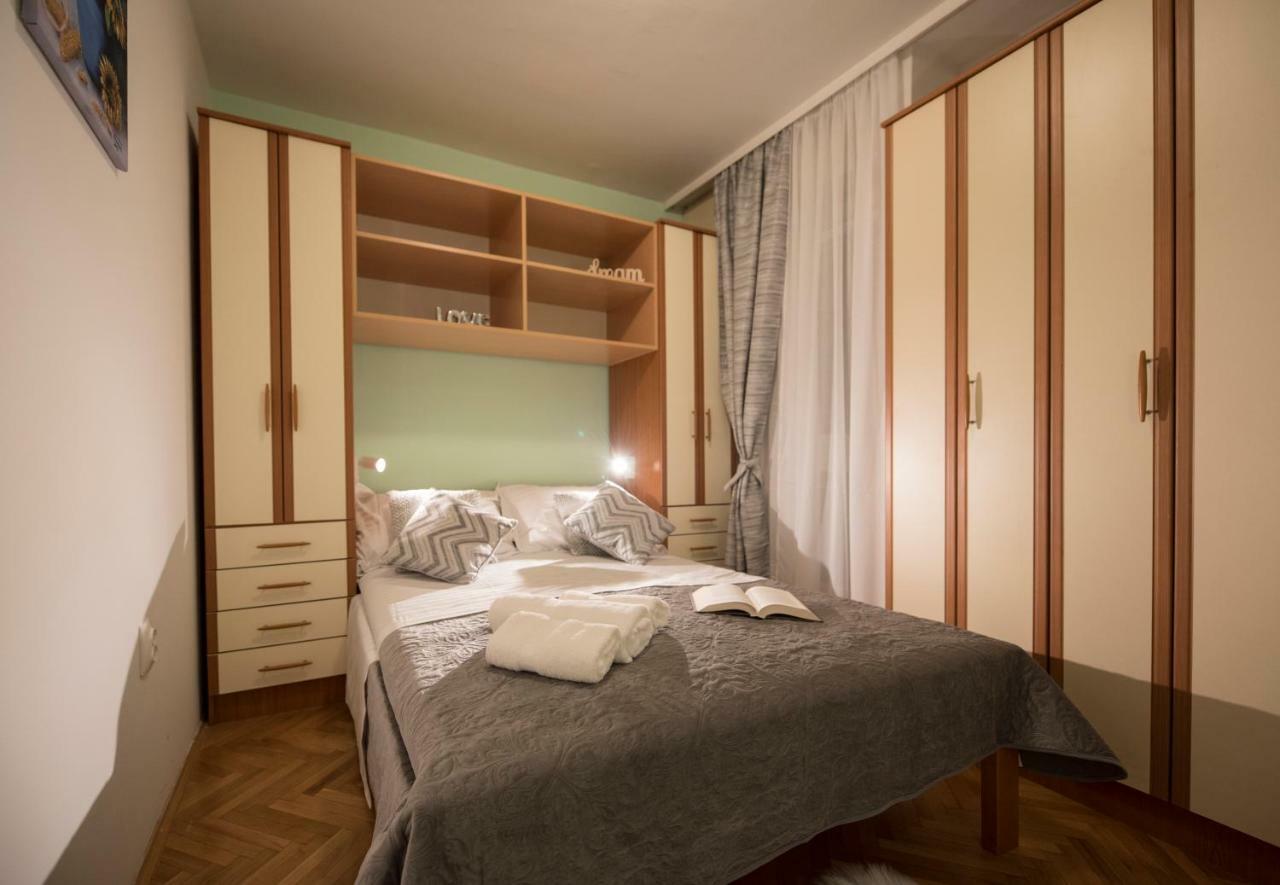 Apartment Pax Split Bagian luar foto